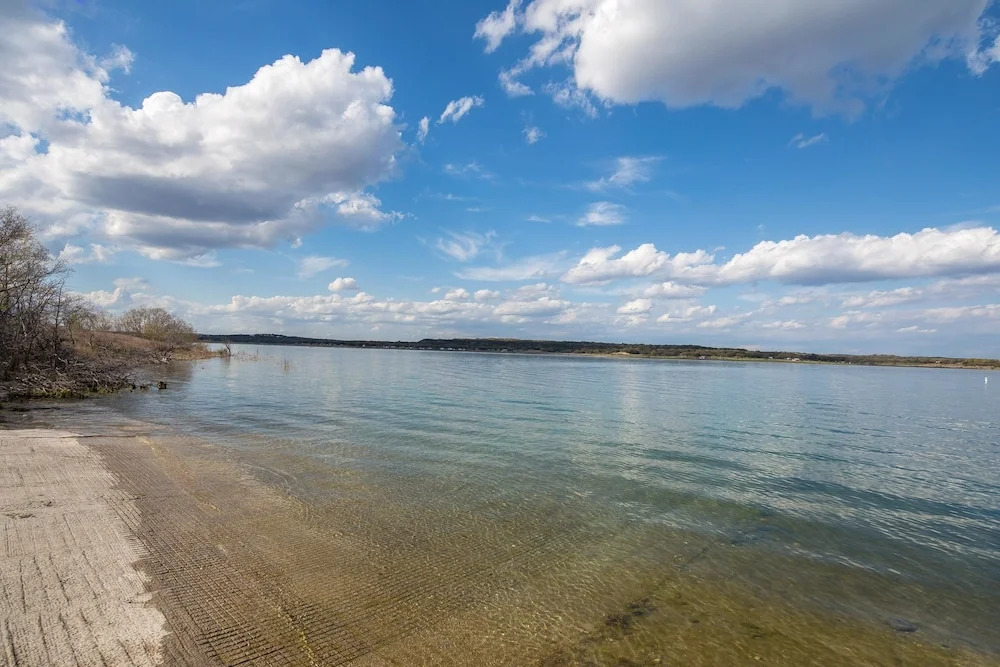 LEDGEROCK POINTE - 3 Br Home
