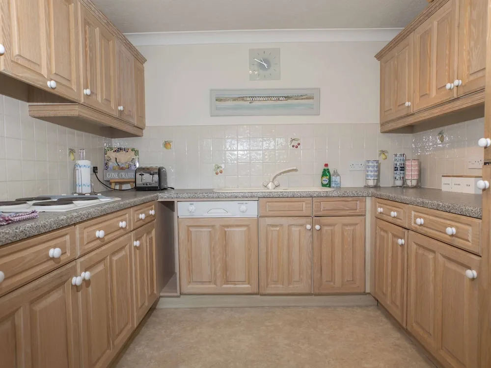 2 Tanworth House