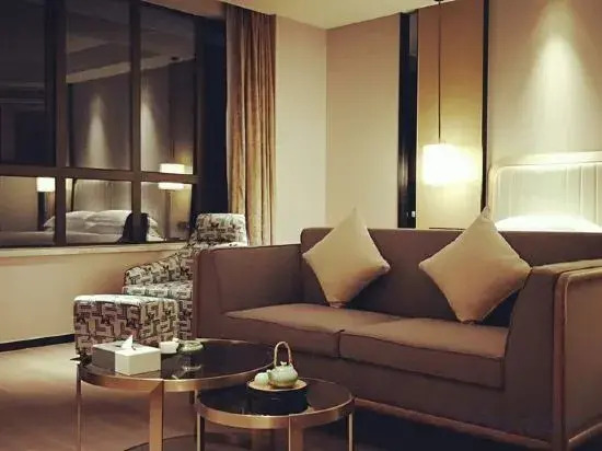 Ramada Plaza by Wyndham Shengzhou City Center