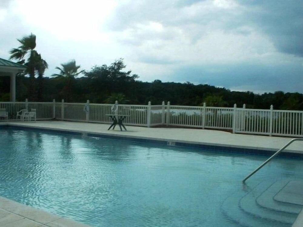 Charming Home With Private Pool and Electric Fire Place! #4bc110