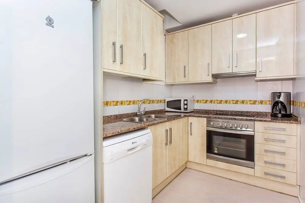 Trendy 3 Bedroom Flat in Central Area
