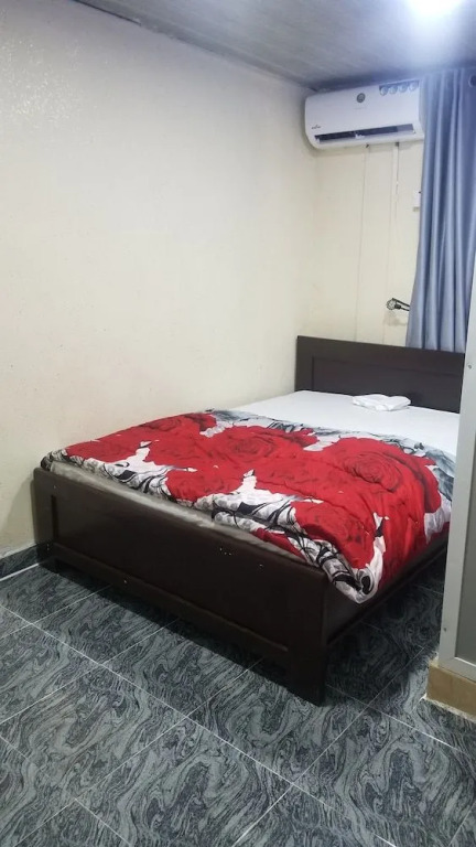 Victoria Suites