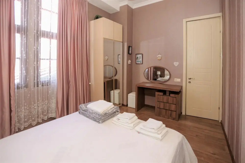 Апартаменты рядом с Art Cafe Home