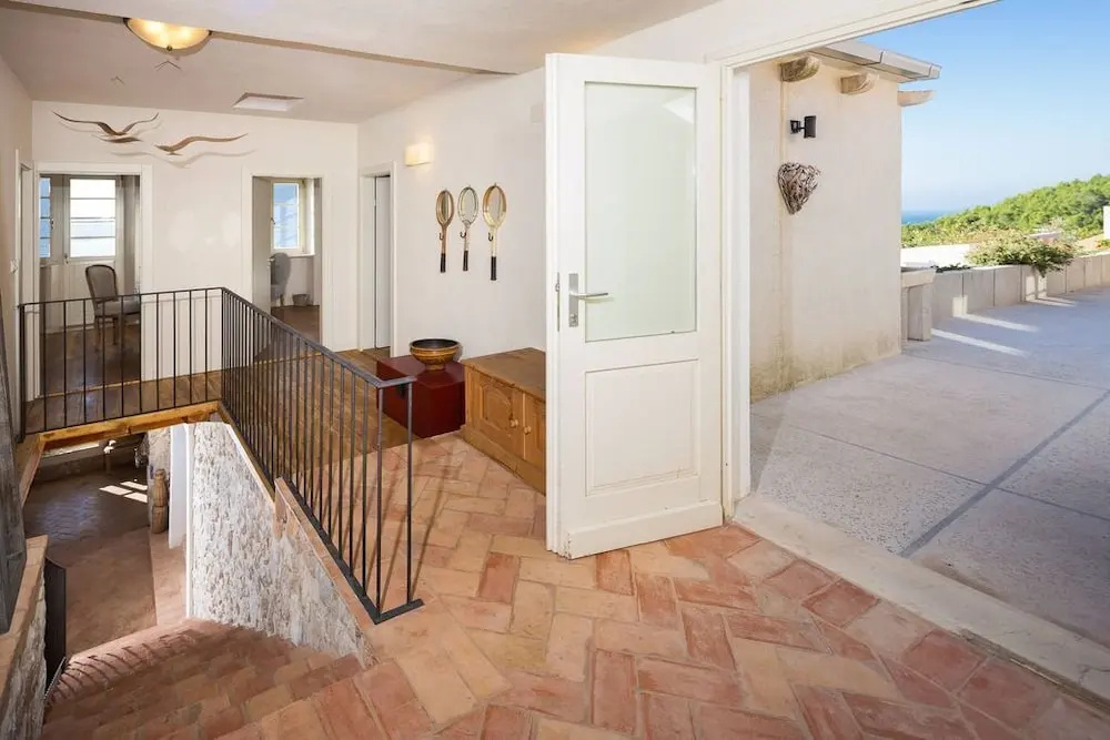 Old Tree Villa