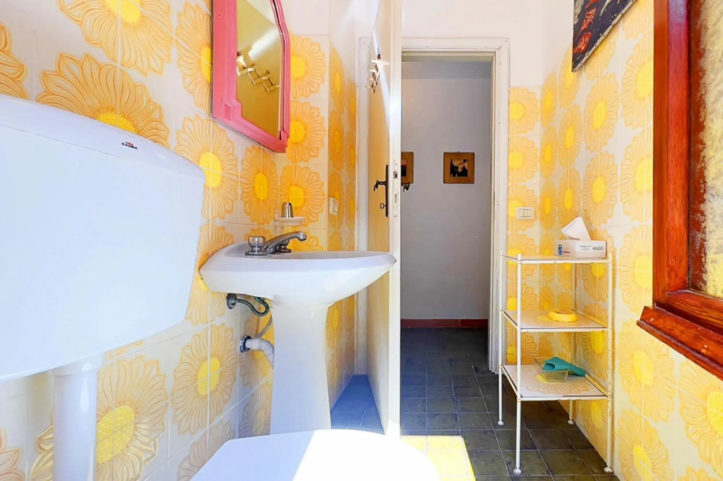Villa ai Pini 800 meters from the beach of Straccoligno with reserved parking space directly on the-VILLA AI PINI
