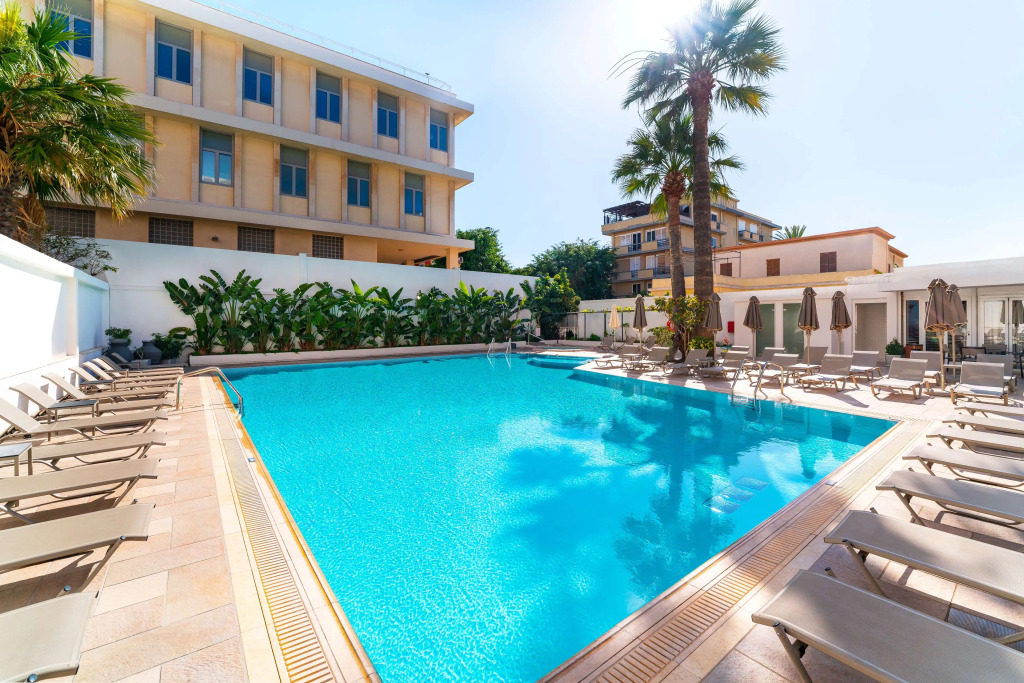Best Western Plus Hotel Plaza
