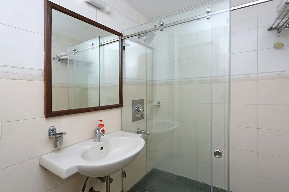 Hotel Exotica Leisure Valley, Gurgaon