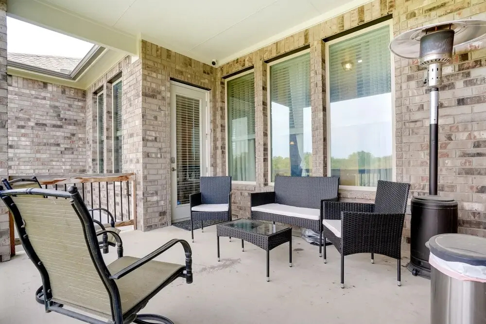 Spacious San Antonio Home: 4 Mi to Seaworld!