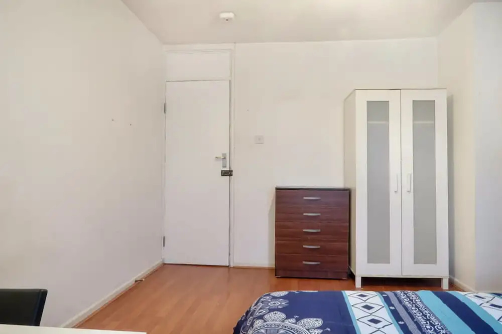 Brick Lane Deluxe Guest Room