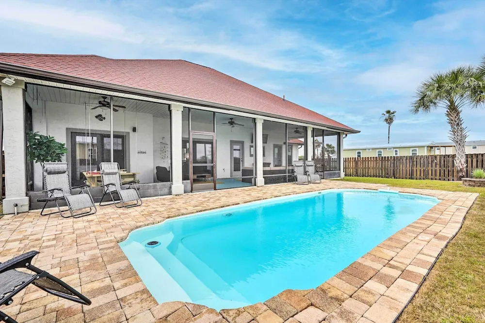 Mexico Beach Retreat w/ Grill & Private Pool