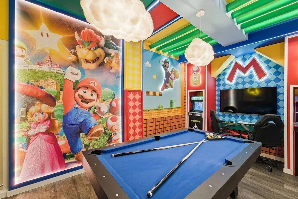 Themed 7BR Pool Home Solara, Flowrider Resort