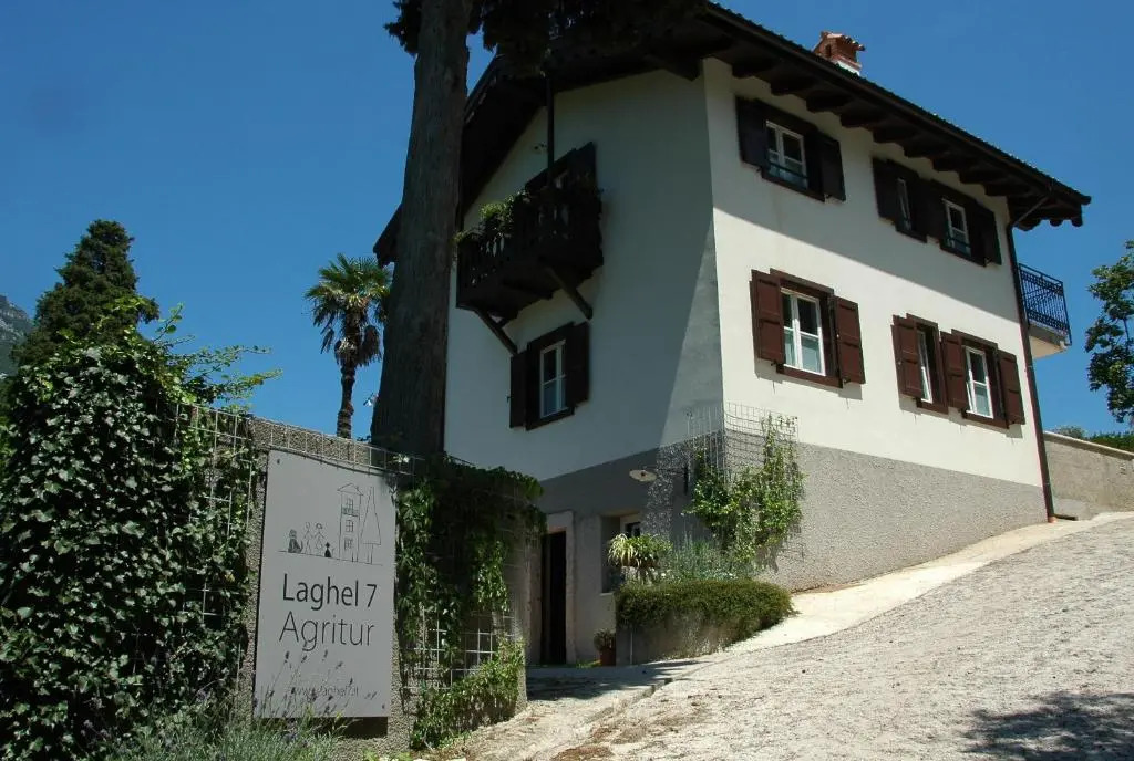 Laghel7 Agritur