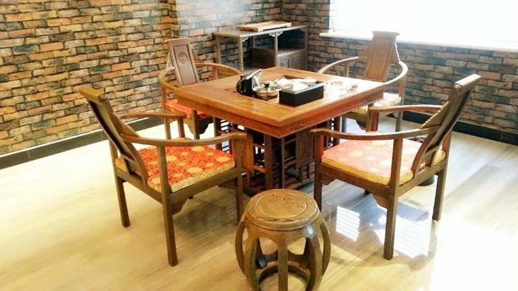 Kaiwen International Business Hotel