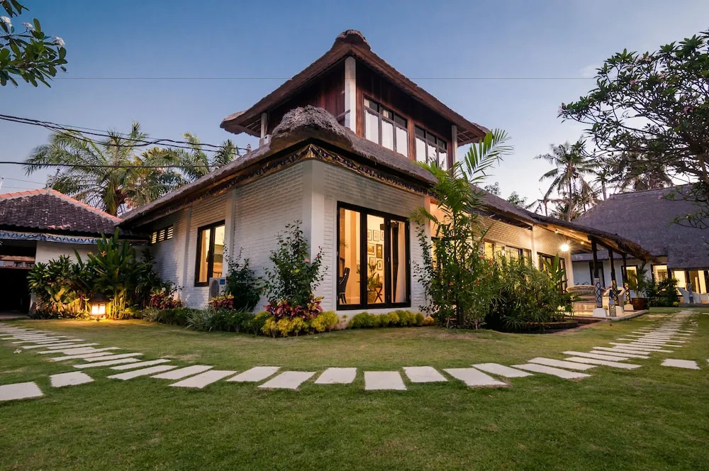 Indies Estate