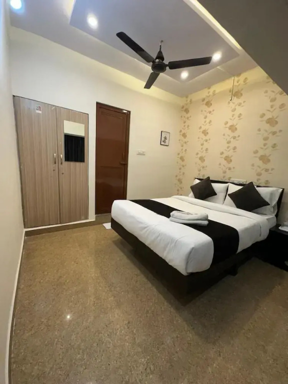 Hotel Golden Inn