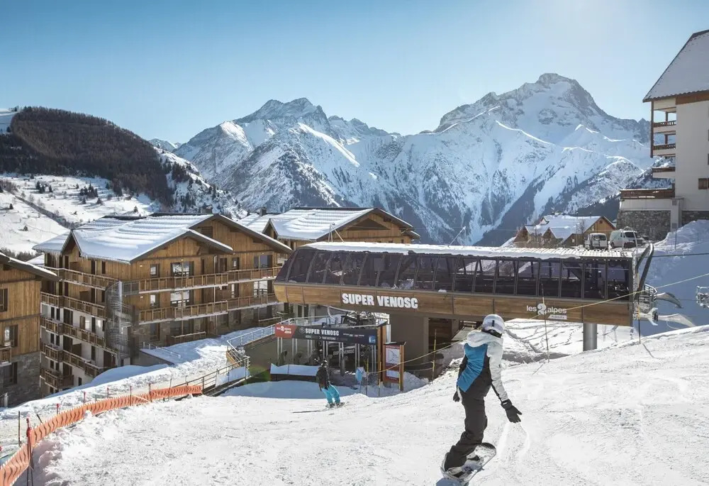 Apartment in Les Deux Alpes Near Ski Area