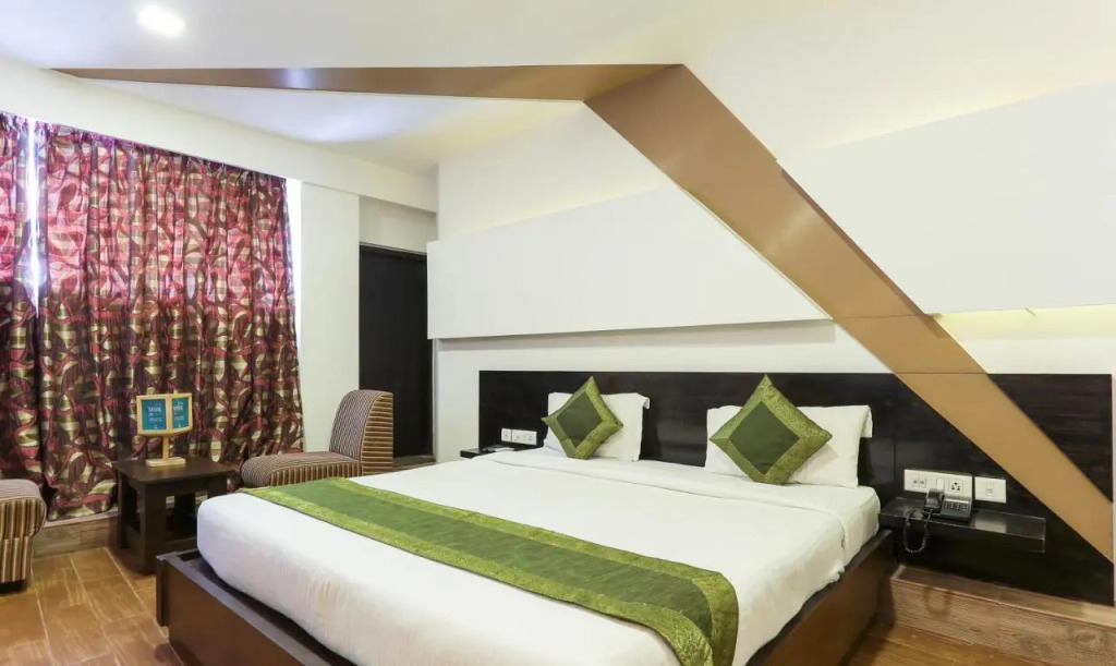 Hotel Edge