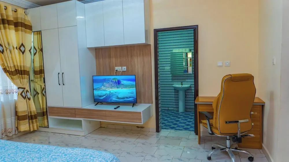 Premium Six-Bedroom Villa at East Legon Near Accra Airport