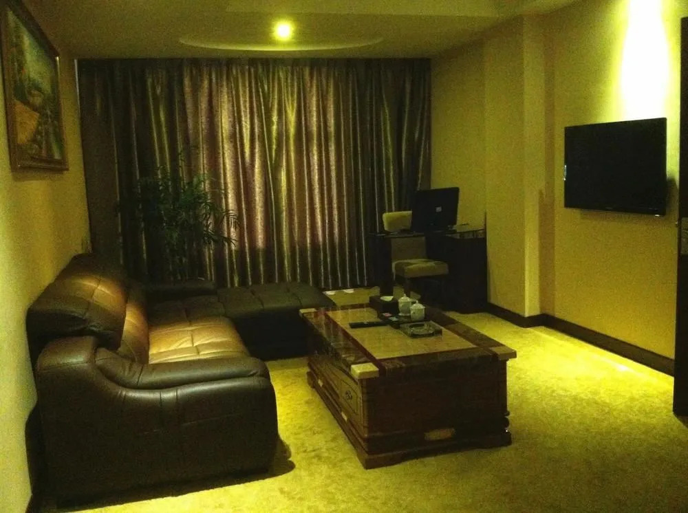 Jian Jinhu Hotel