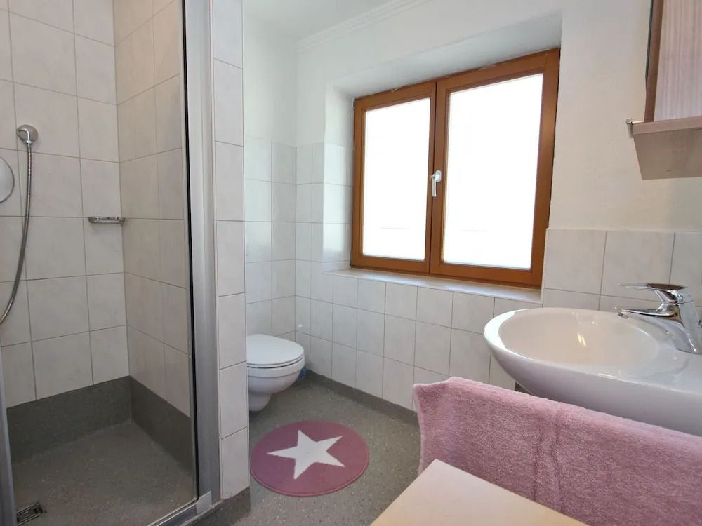Mountain View Apartment With Garden In Muhlbach
