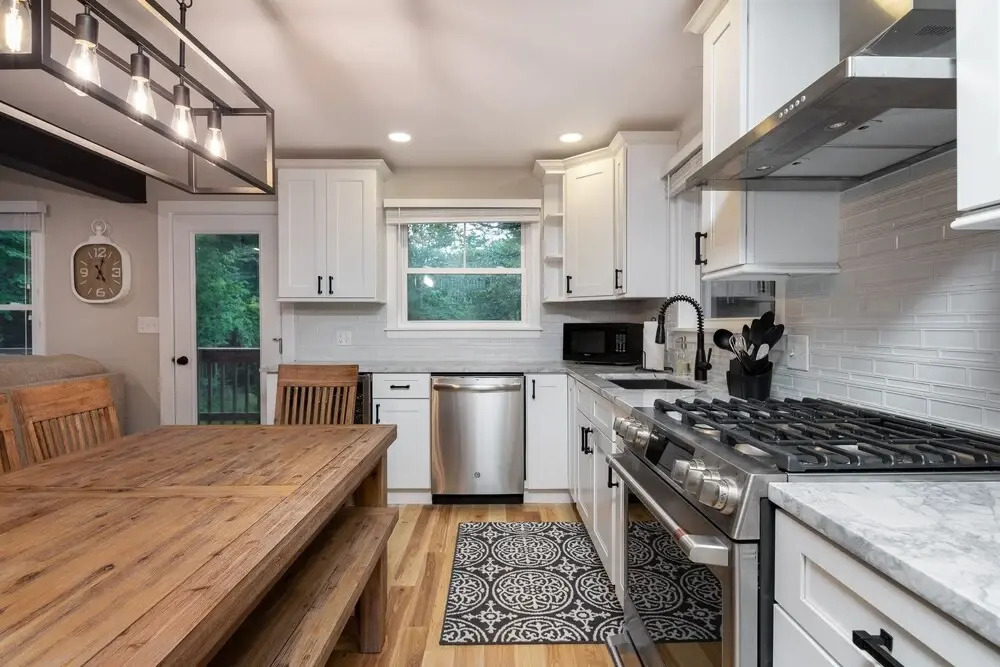 Renovated! Double Dipper: Upper And Lower Level Of Duplex Ski Home At Killington 7 Bedroom Home