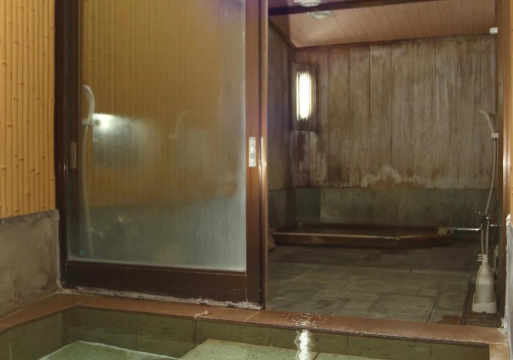 Atami Onsen Yamaki Ryokan