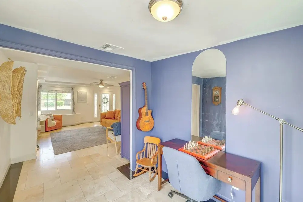 8 Mi to Dtwn: Pet-friendly Phoenix Home!