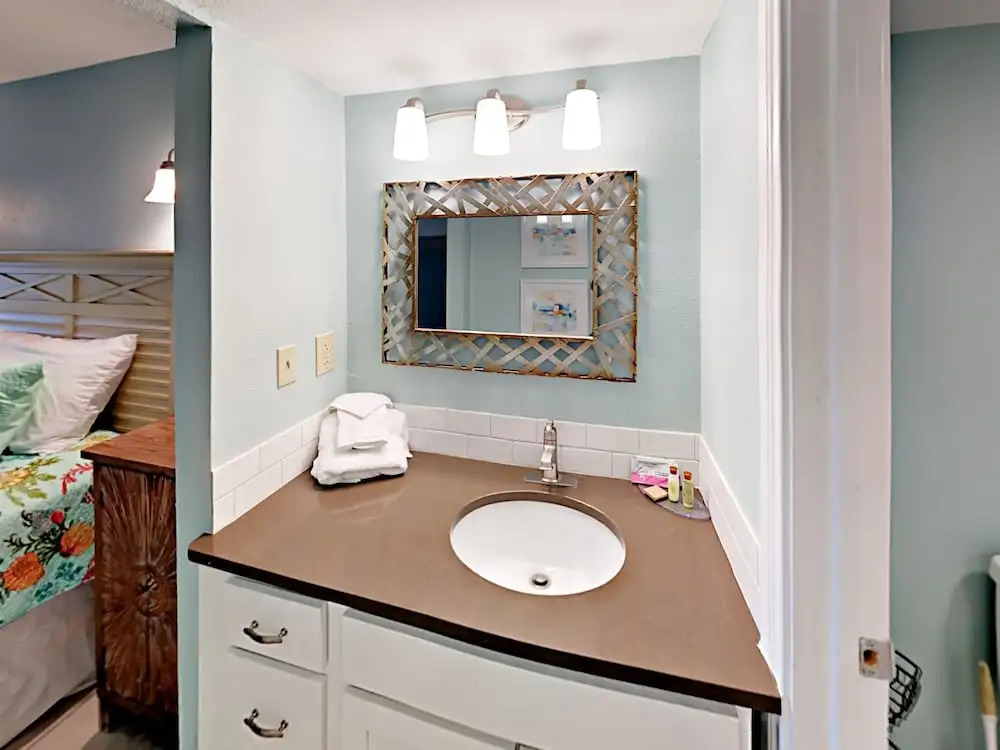 111 Sea Breeze - One Bedroom Condo