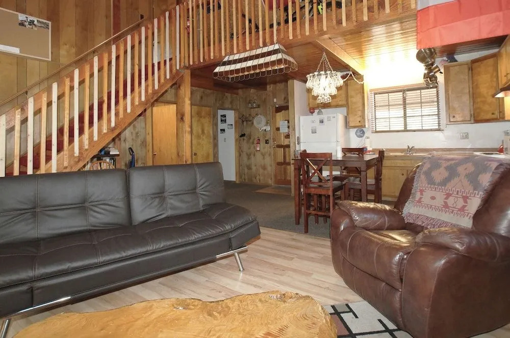 Canyon Cabin