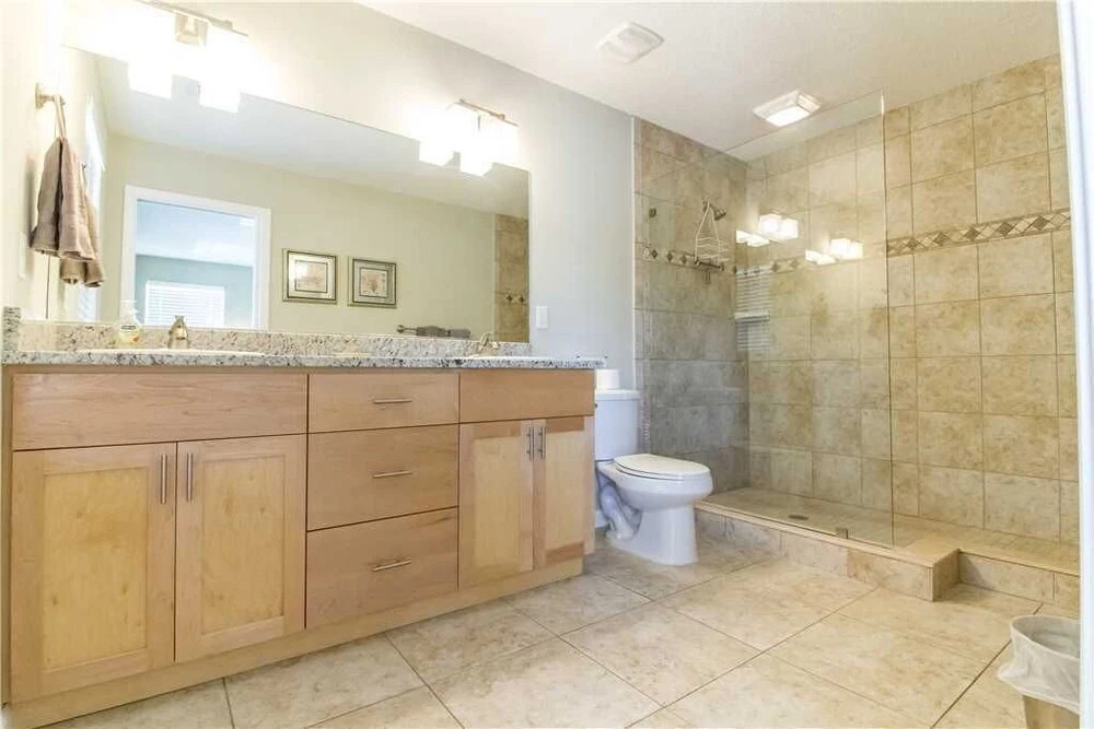 Averys Ocean Breeze B - Three Bedroom Home