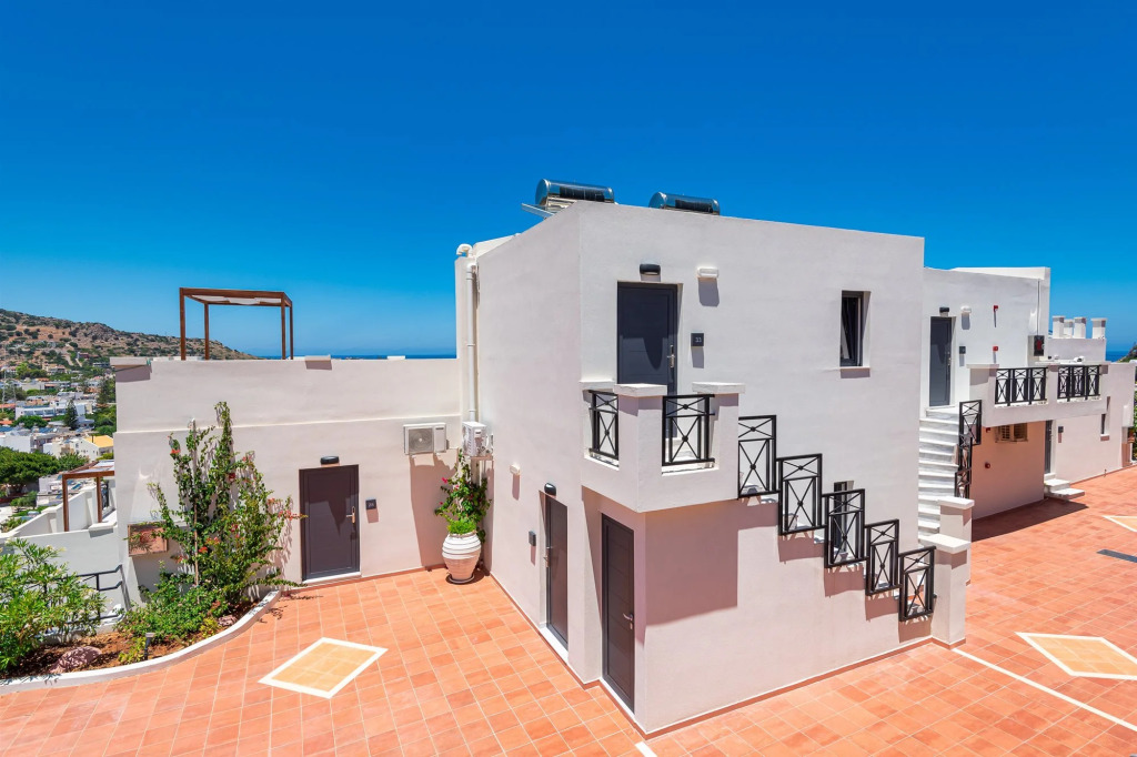 Minois Boutique Hotel