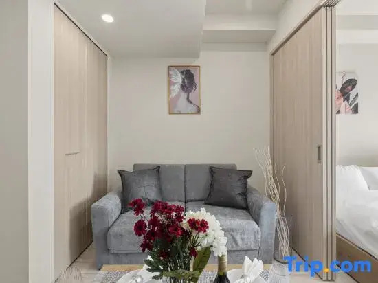 JY Suites Tsutenkaku Brand New Spacious Apartment - Opened March 2026