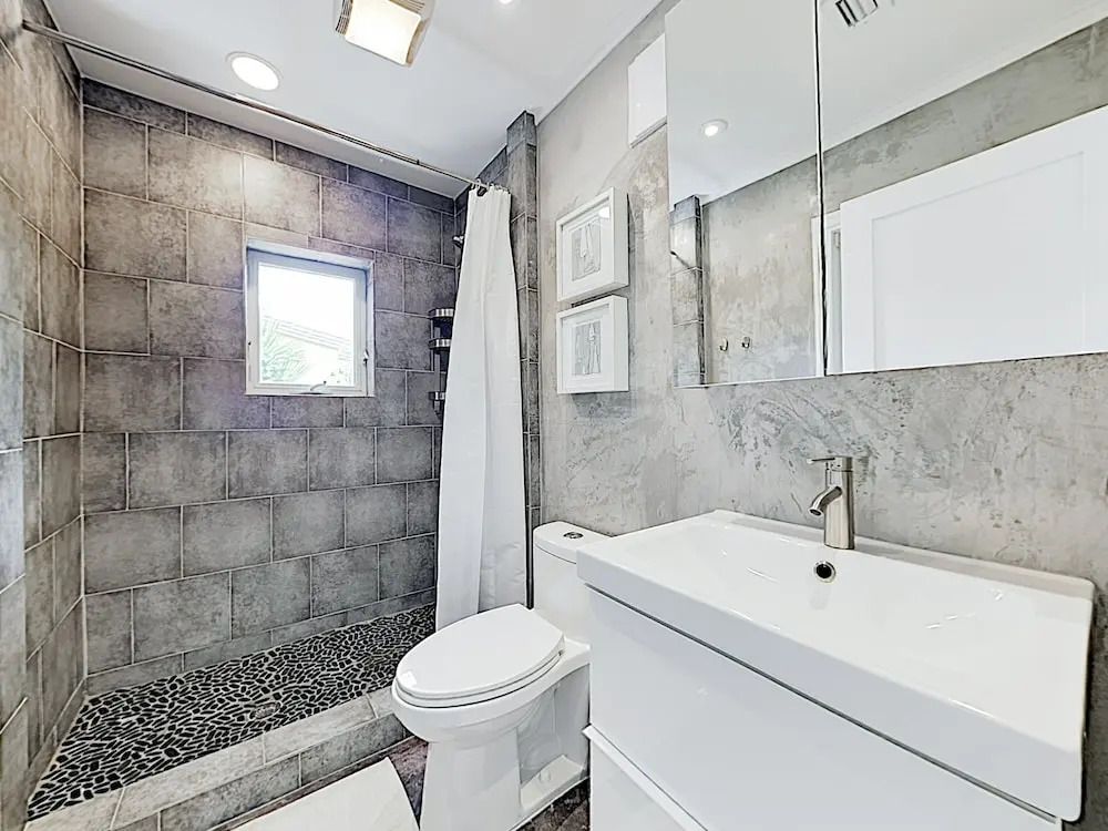 New Listing! Designer Beach Hideaway W/ Pool 4 Bedroom Home