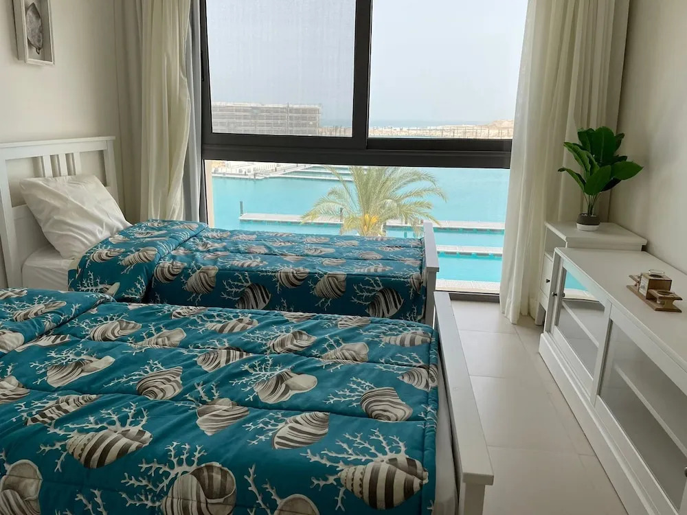 Chalet 3 Bedrooms LR - 404 in Marassi
