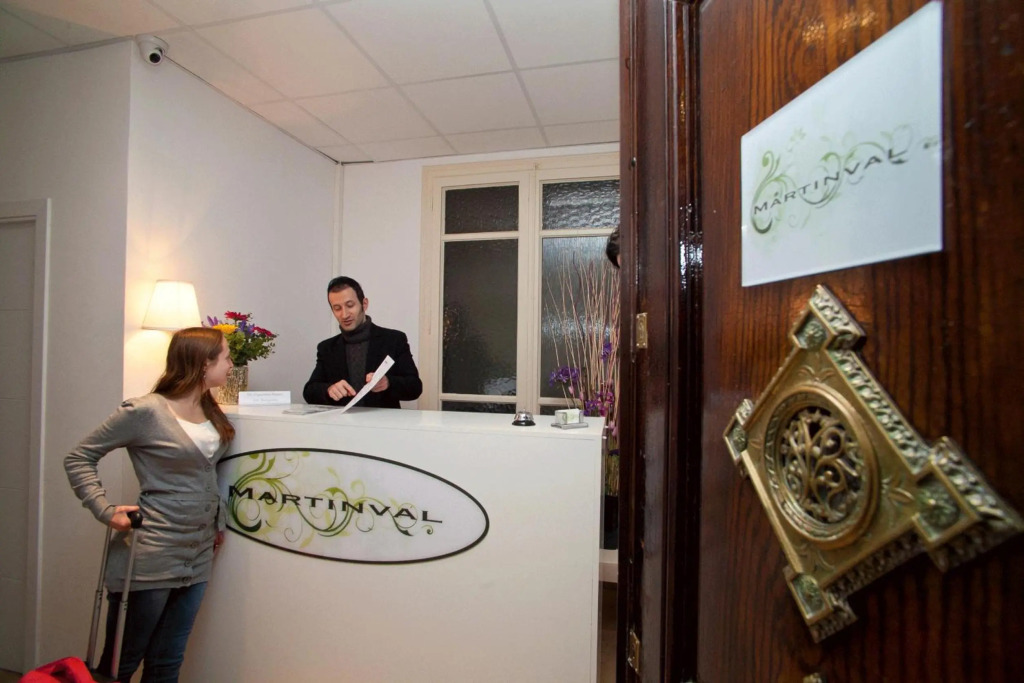 Отель Martinval