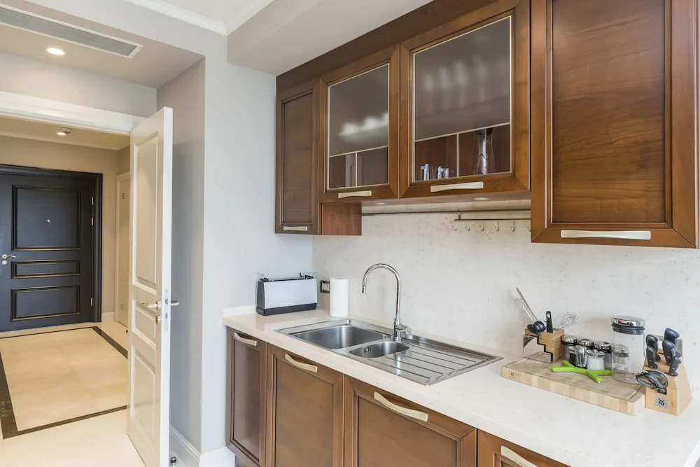 Ist flats Serviced Apartments - EMAAR SQ