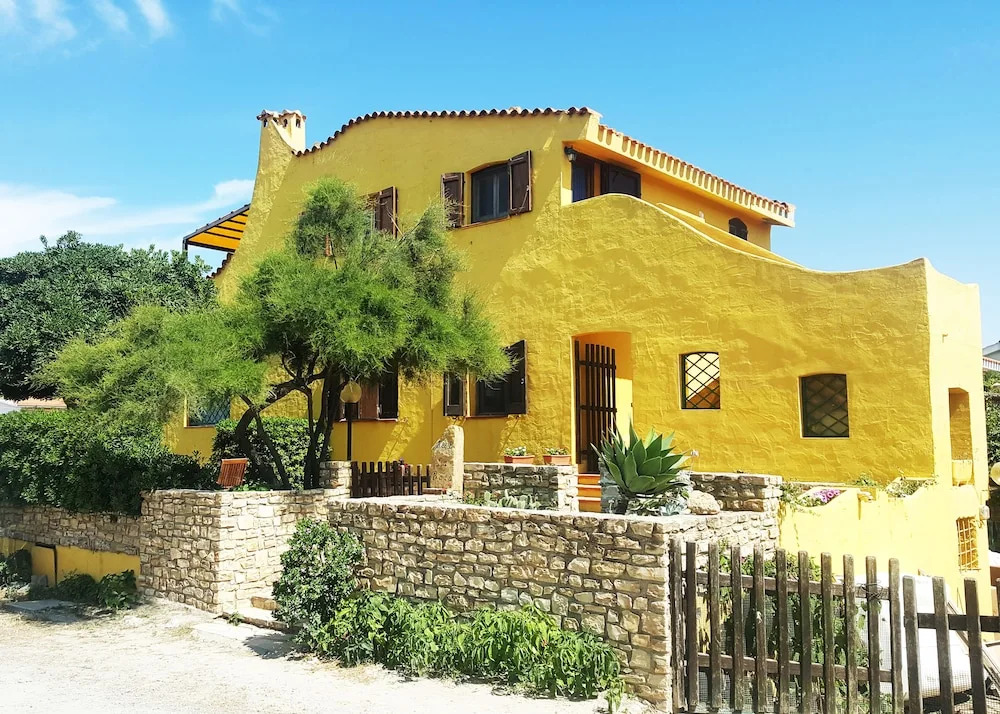 La Baia Apartments