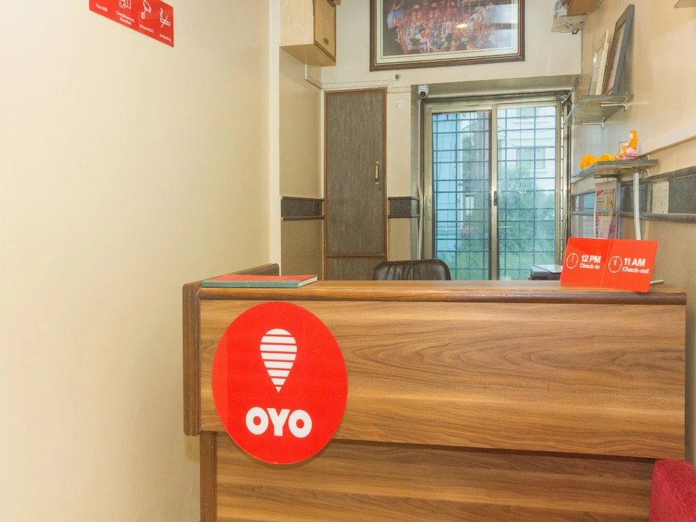 OYO Flagship 18893 Hotel Shweta