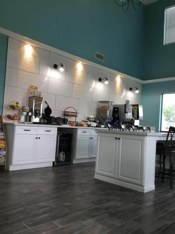 Отель Кема Kemah Days Inn