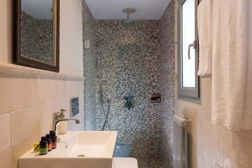 Sea View 3 Bedroom Villa Close to the Beach