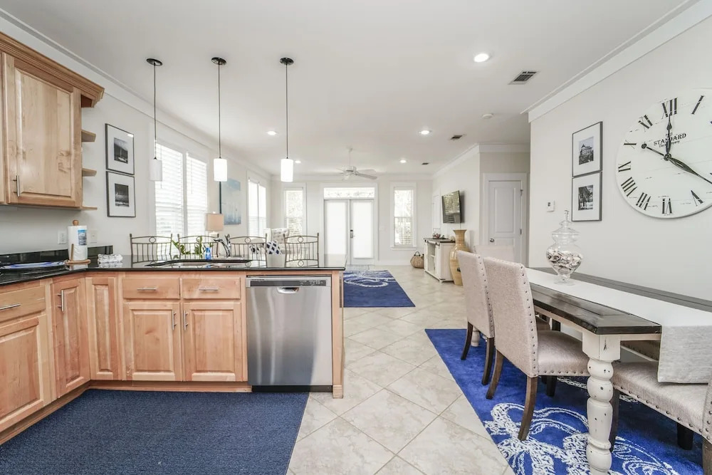 30A Magnolia Cottages by the Sea by Panhandle Getaways