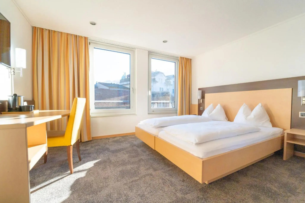 The HEY HOTEL