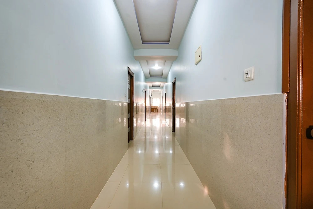 FabHotel Whitefield Suites - Nr ITPL Main raod