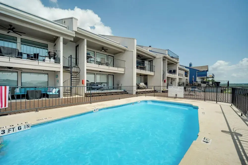 Spicewood Condo on The South Shore of Lake Travis!