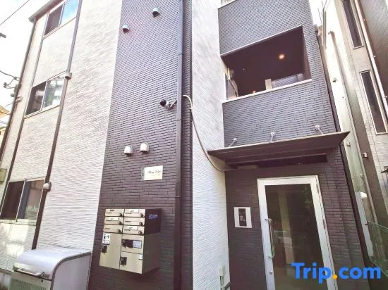Mossy nest, 7 mins walk to JR station, near Ueno, great for couples honeymoon, girlfriends trip