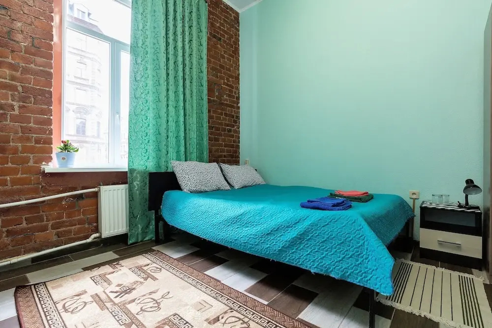 St.Petersburg Hotel Bronnitskaya 15