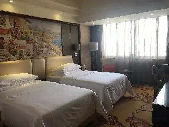 Vienna International Hotel (Changsha Railway College Linke University Subway Station)