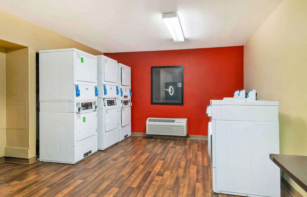 Extended Stay America Select Suites - Tampa - North - USF - Attractions