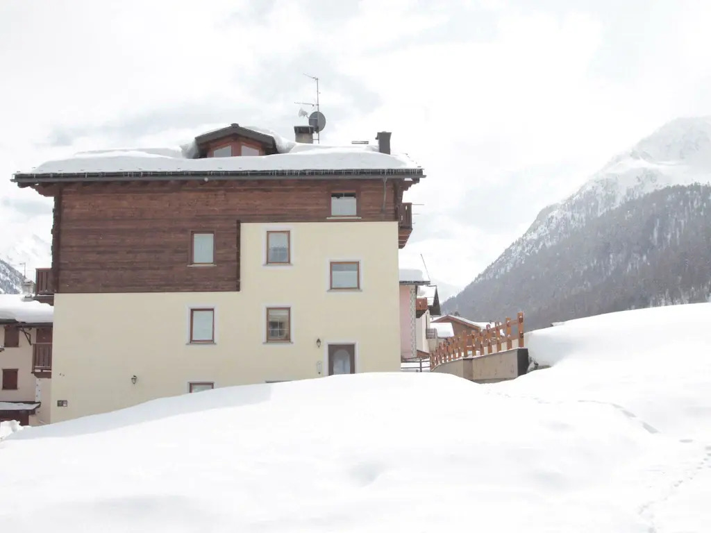 Modern Holiday Home in Livigno Italy near Ski Area