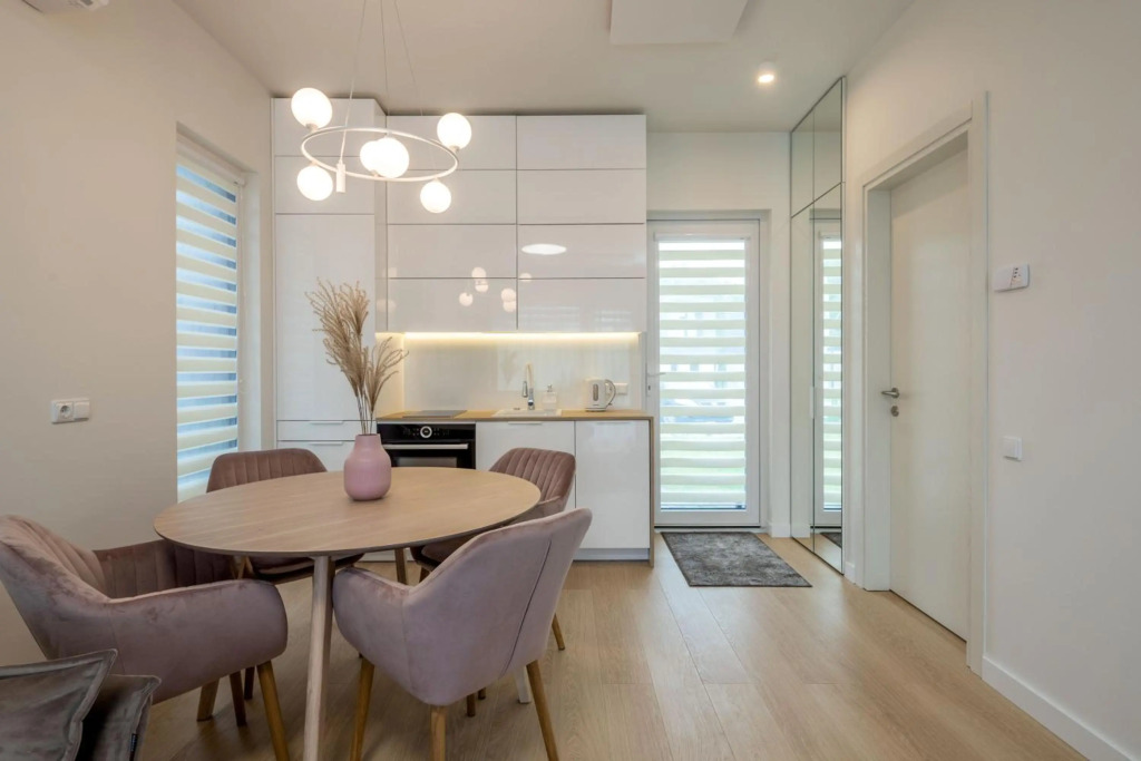 LIGHT home - Mano jūra 1 Kunigiškiai - by Hello Sea homes